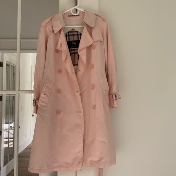 BURBERRY LONDON Belted Pale Pink Trench Coat - Picture 12 of 12